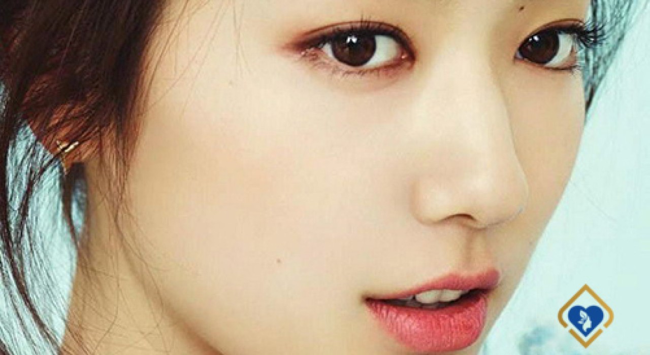PHẪU THUẬT MŨI GỒ LÀ GÌ? SỬA MŨI GỒ THẲNG, ĐẸP, TỰ NHIÊN TẠI THẨM MỸ SKY LOVE -  BÁC SĨ PHÚC QUÂN